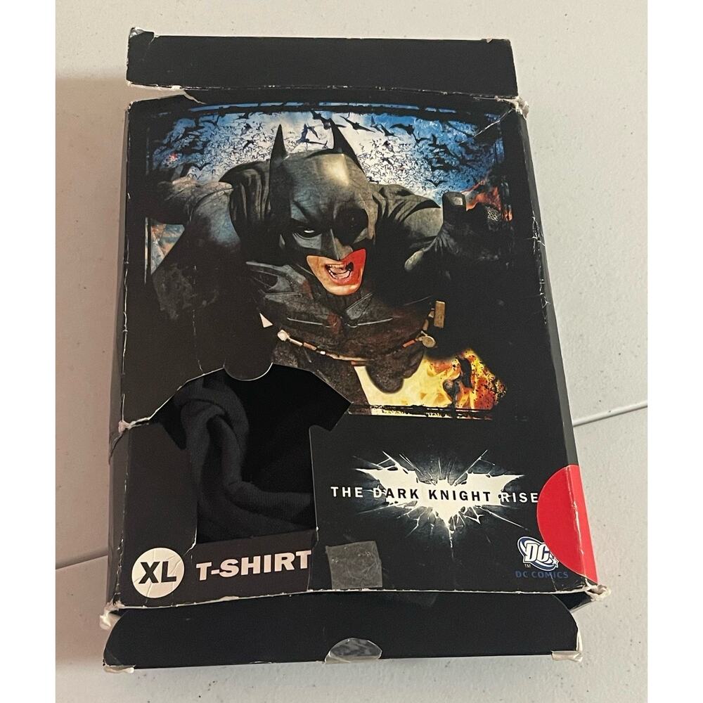 The Dark Knight Rises From Flames Batman Shirt Original Open Box XL
